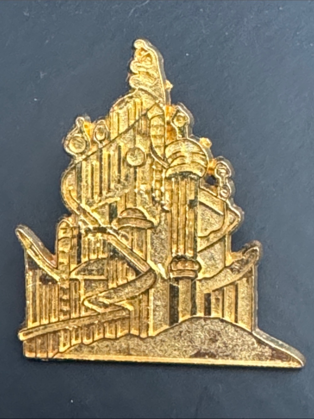 5/$25 Disney Little Mermaid Gold Castle Palace Pin